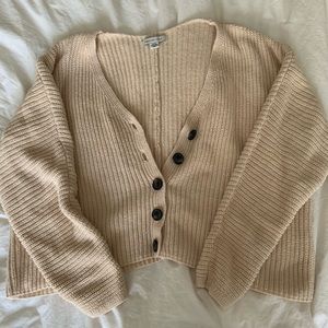 Slouchy knit button up